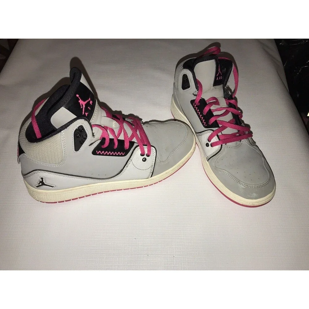 Nike Jordan 1 Flight 2 Gg Mtllc Silver/Blck-Vvd Pnk-Wht Size 7y